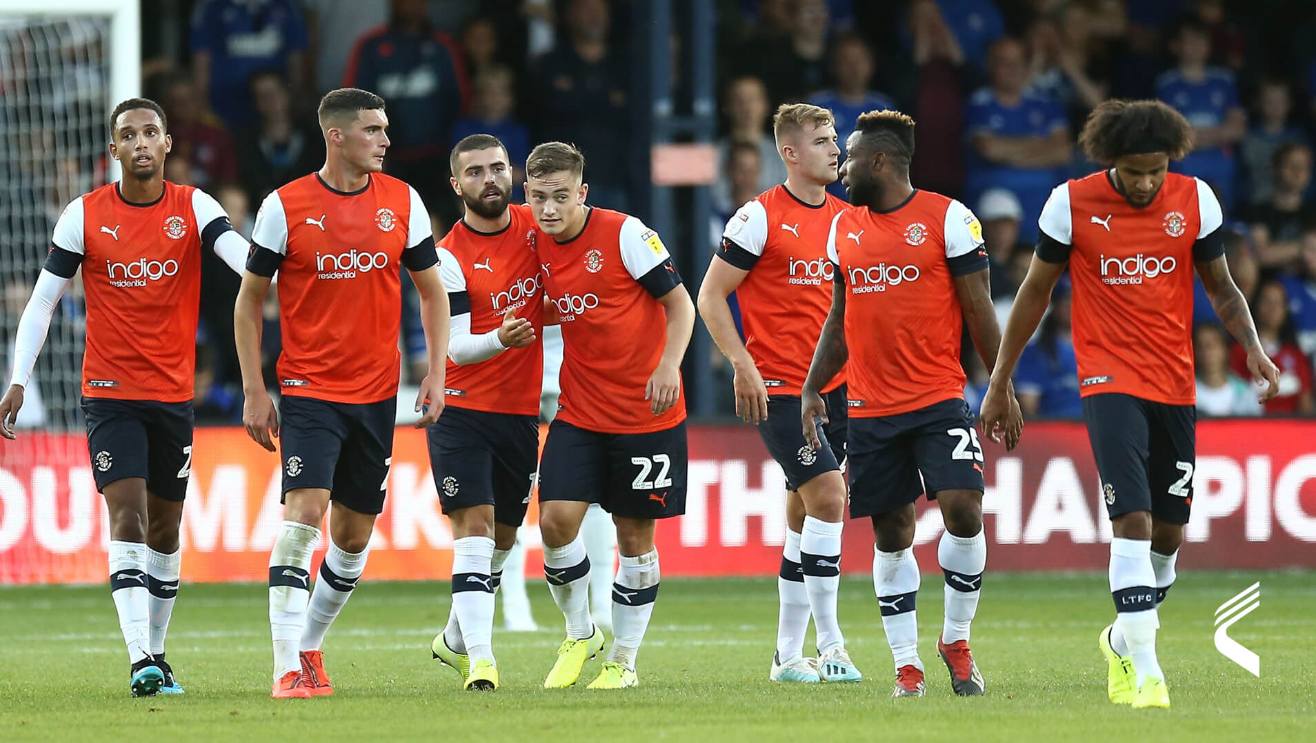 Construindo confiança e engajamento: Luton Town usando vídeo para